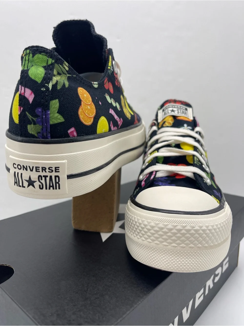 Converse A16112C CTAS LIFT OX BLACK/EGRET/BLACK Platform Sneakers - Picture 7 of 16